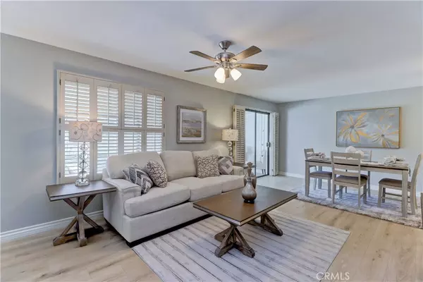 Laguna Woods, CA 92637,3121 Via Serena N #D