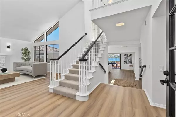 Mission Viejo, CA 92692,22691 Lajares