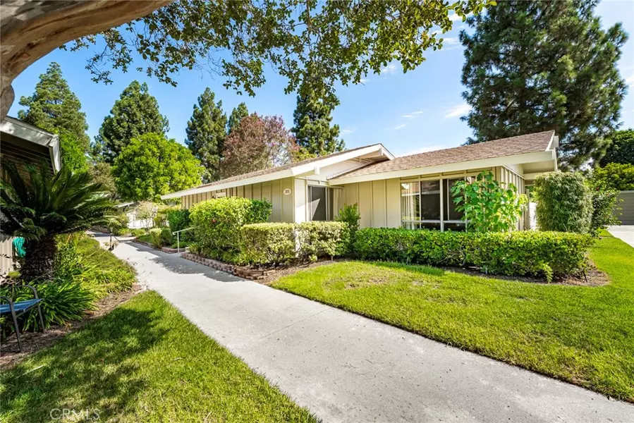 305 Avenida Sevilla #A, Laguna Woods, CA 92637