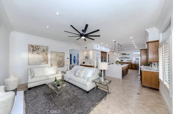 Canyon Lake, CA 92587,30208 White Wake