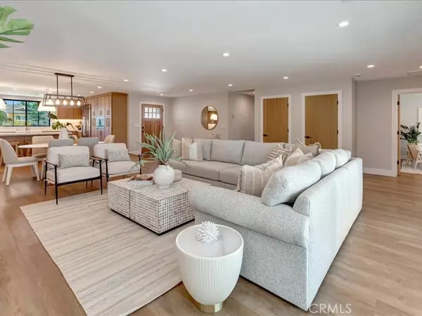 Costa Mesa, CA 92627,270 Albert PL