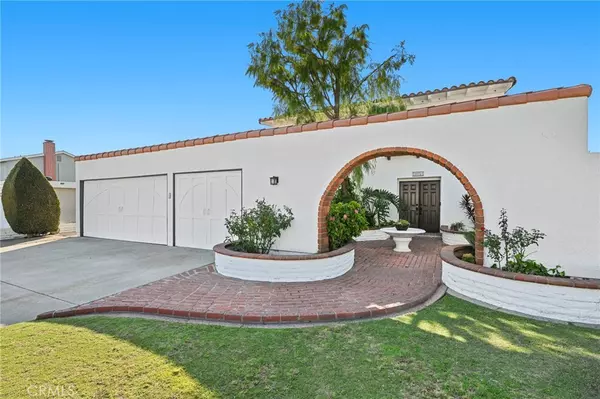 Huntington Beach, CA 92646,19051 Randi LN
