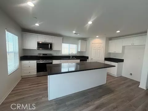 Hemet, CA 92543,3180 Homeward