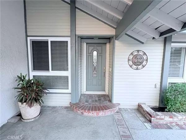 Tustin, CA 92780,2081 Nantucket Place