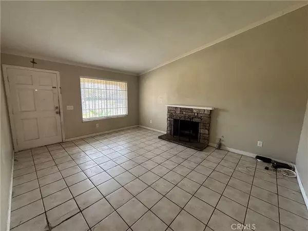 Bloomington, CA 92316,1154 S Spruce