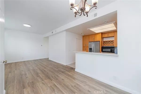 Irvine, CA 92620,115 Remington