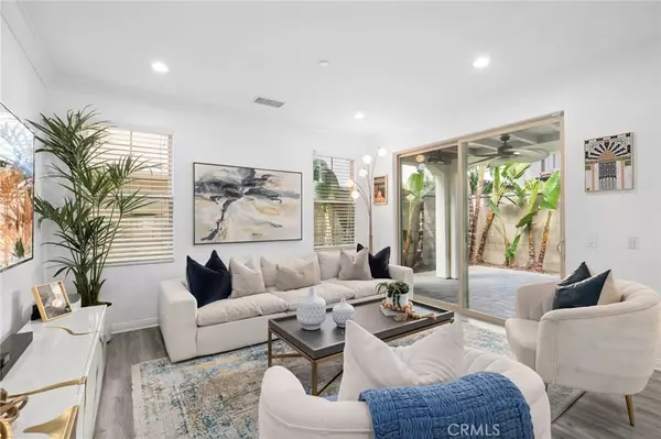 Irvine, CA 92620,76 Cherry Tree