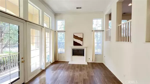 Irvine, CA 92602,6 Bonsall