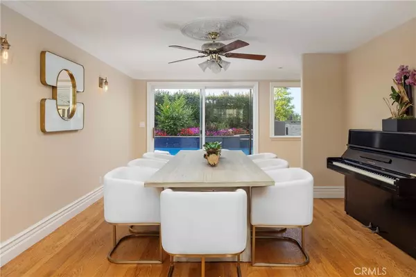 Huntington Beach, CA 92649,16502 Mariana CIR