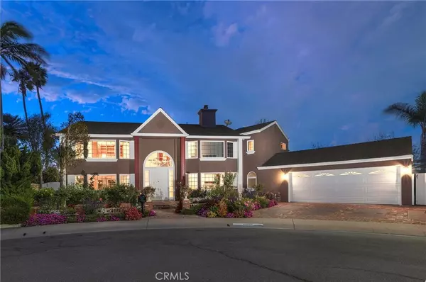 16502 Mariana CIR, Huntington Beach, CA 92649