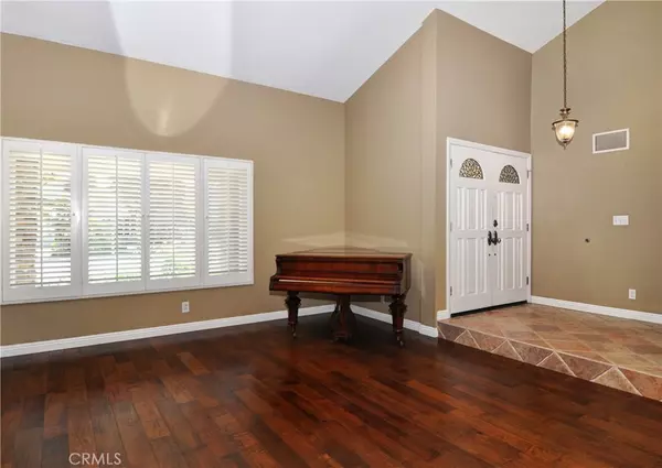 Huntington Beach, CA 92648,18321 Fieldbury LN