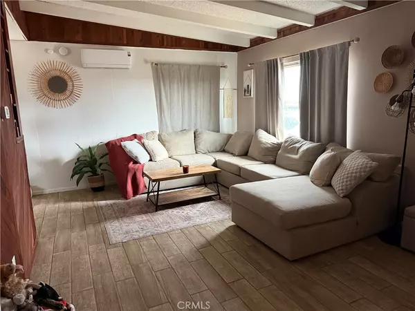 29 Palms, CA 92277,74943 Serrano