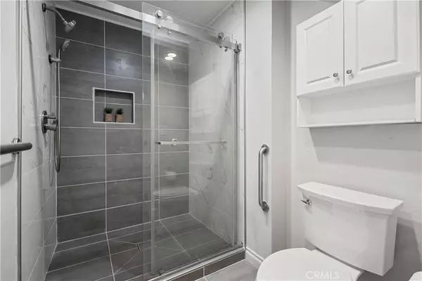 Cerritos, CA 90703,16118 Rockyriver LN