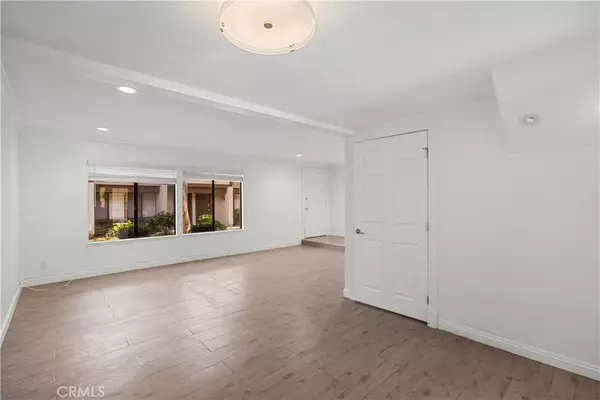 Cerritos, CA 90703,16118 Rockyriver LN