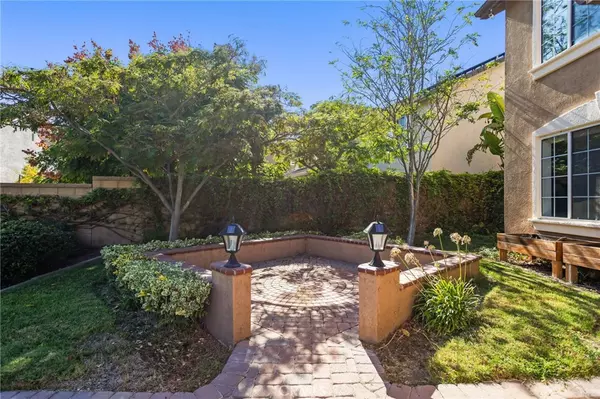 Irvine, CA 92606,16 Arizona