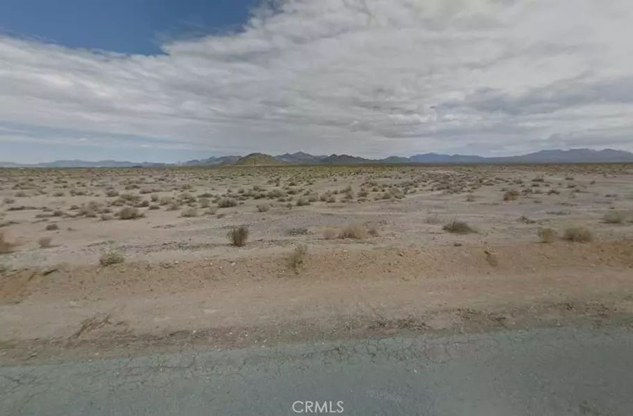 21 Northside RD, Lucerne Valley, CA 92356