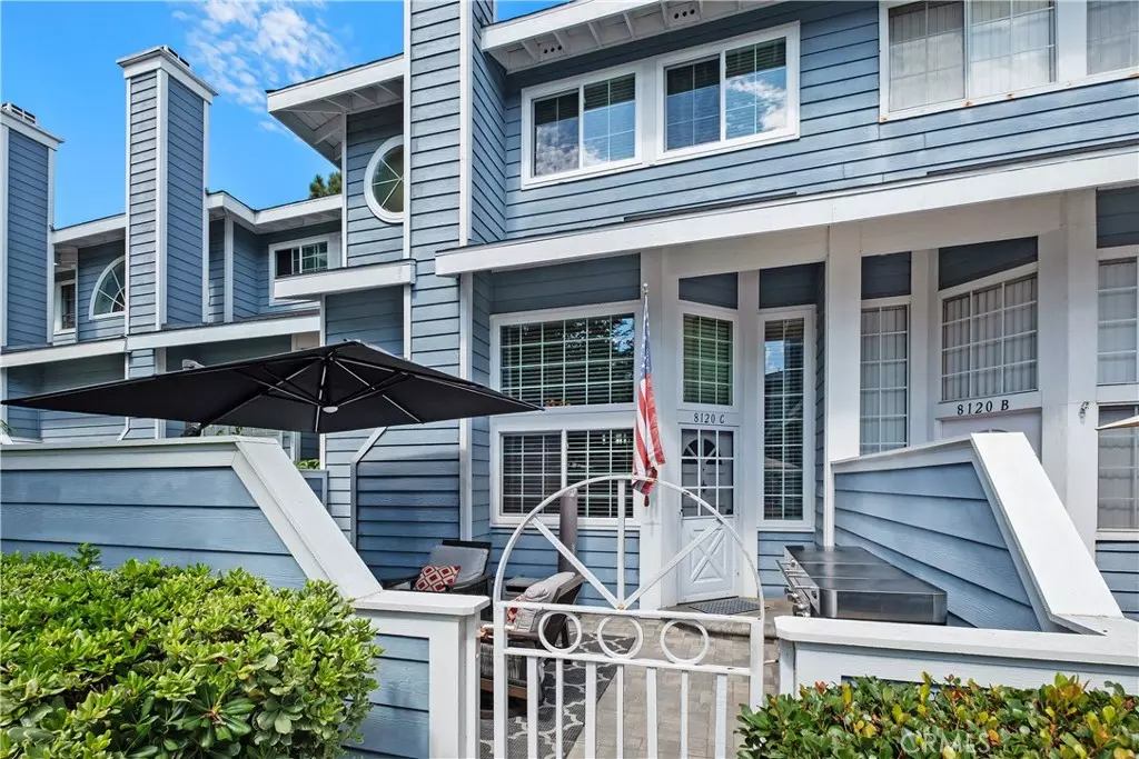 Huntington Beach, CA 92646,8120 Islandview CIR #C