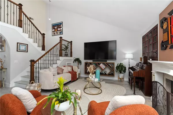 Irvine, CA 92620,8 Monticello