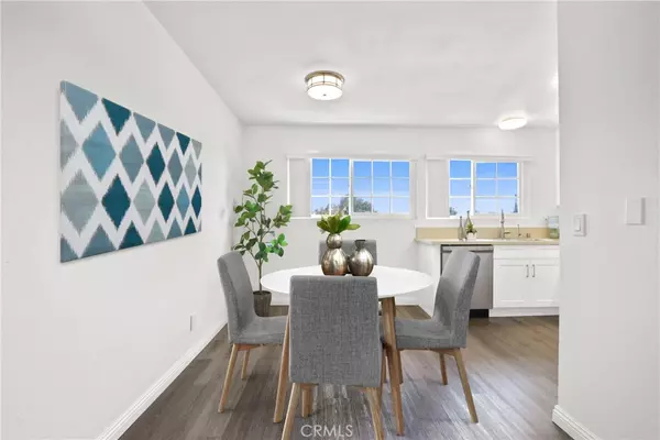 Irvine, CA 92620,326 Streamwood