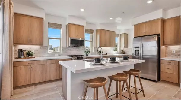 Anaheim, CA 92805,1884 S UNION ST 43# #43