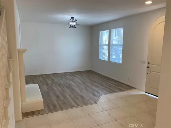 Tustin, CA 92782,219 Landmark LN