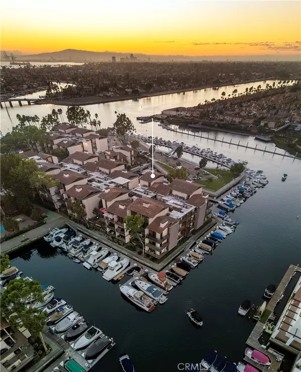 5327 Marina Pacifica DR N #Key 19, Long Beach, CA 90803