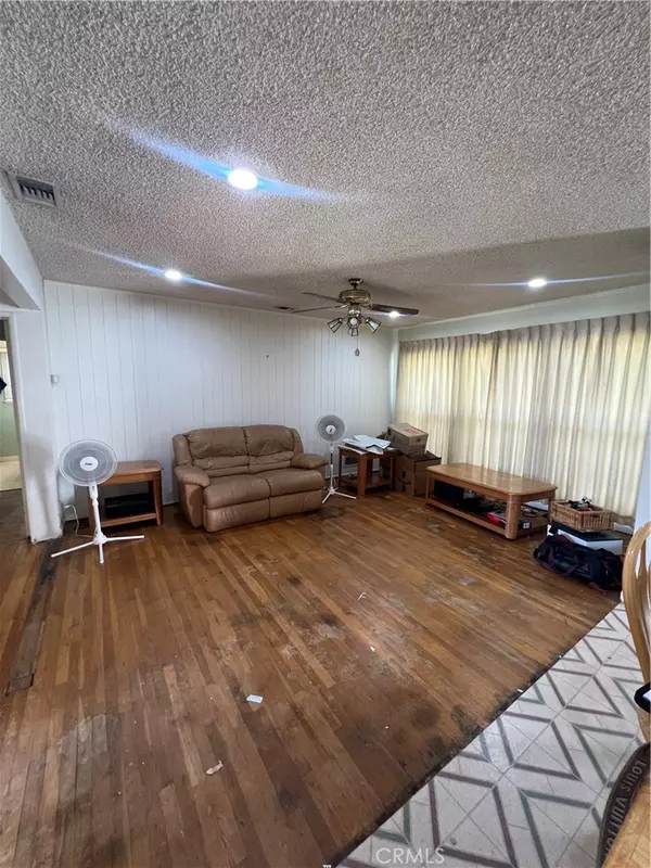West Covina, CA 91790,1319 W Eckerman AVE