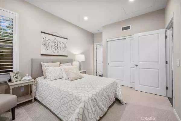 Irvine, CA 92620,77 Coleridge