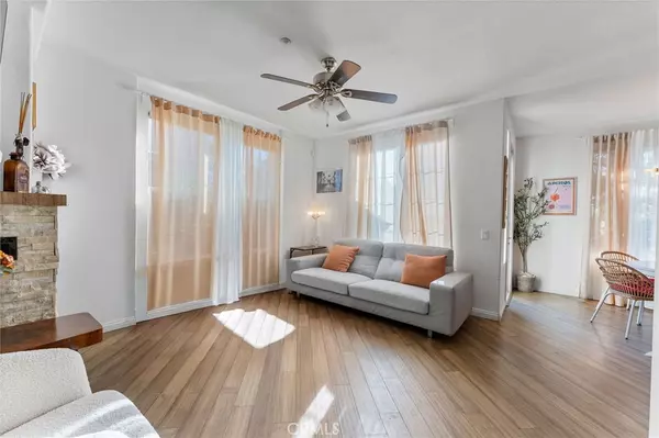 Ladera Ranch, CA 92694,7 Harwick