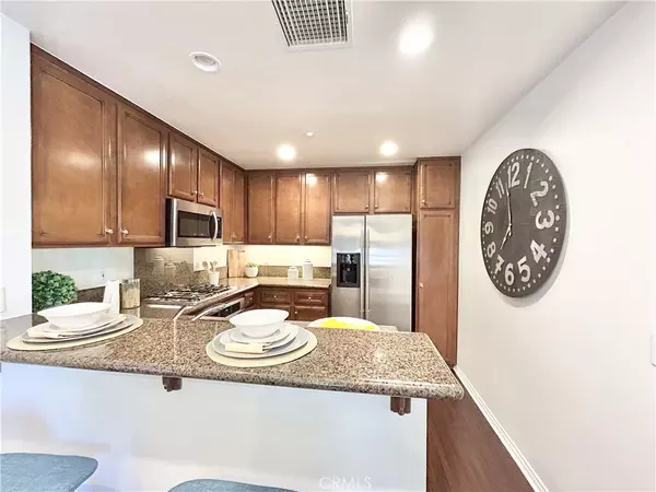 Irvine, CA 92603,234 Coral Rose