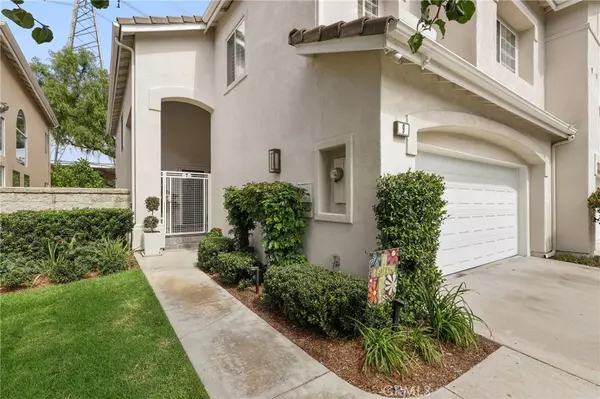 Aliso Viejo, CA 92656,9 Robin Ridge