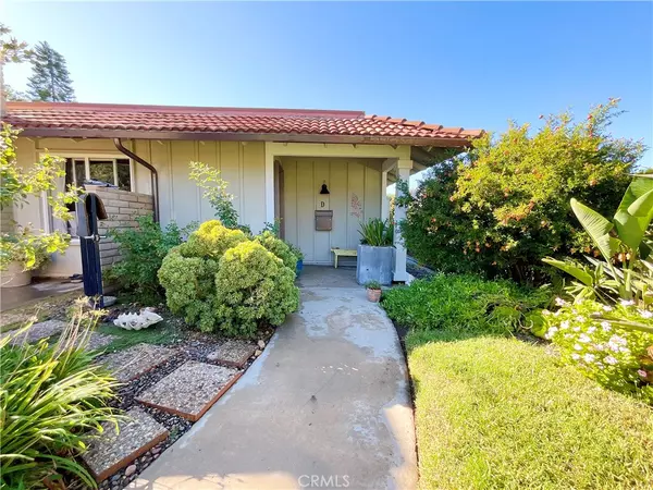 Laguna Woods, CA 92637,3117 Via Serena S #D