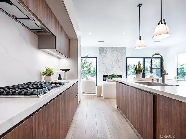 Costa Mesa, CA 92627,2187 Meyer Place