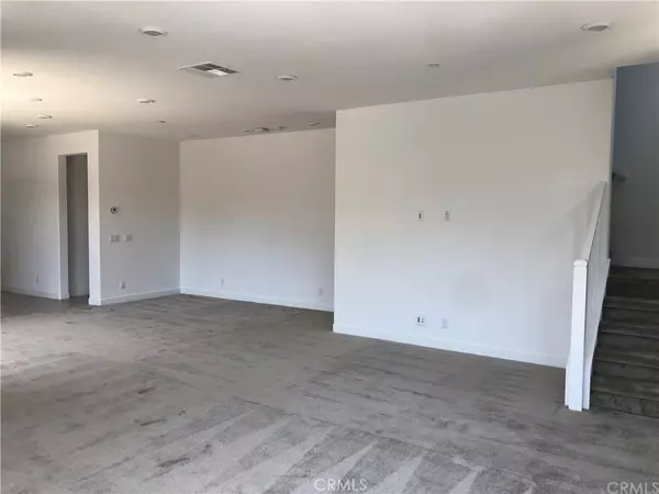 Tustin, CA 92782,311 Lodestar