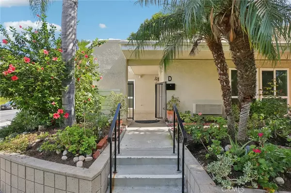 Laguna Woods, CA 92637,2019 Via Mariposa W #D