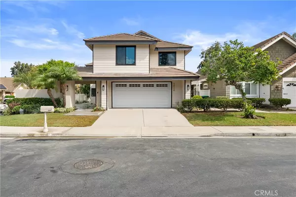 3424 Summerset CIR, Costa Mesa, CA 92626