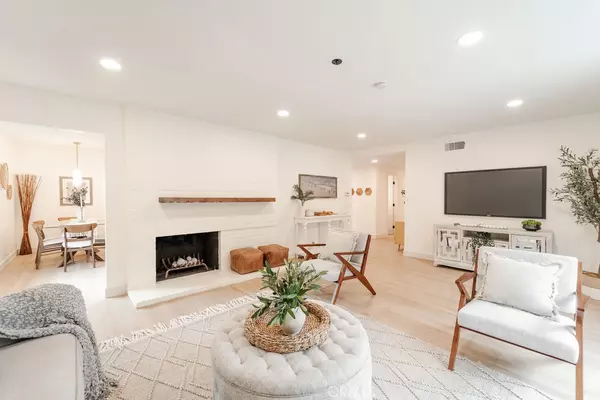 Huntington Beach, CA 92649,5751 Mangrum