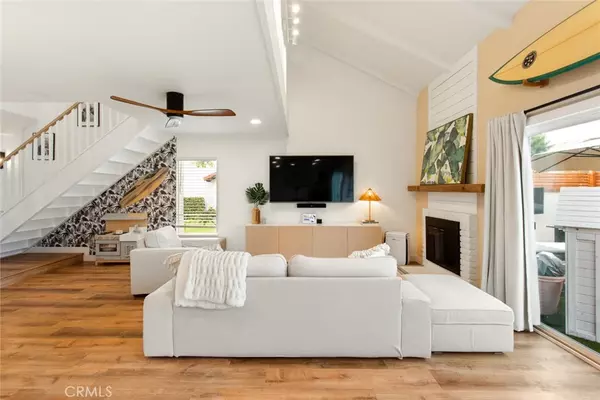 Huntington Beach, CA 92648,609 Amber DR