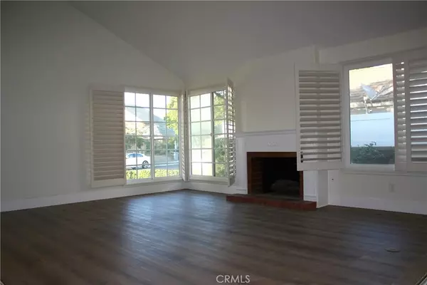 Mission Viejo, CA 92691,27582 Cenajo