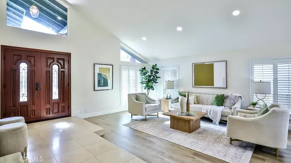 Lake Forest, CA 92630,24771 Camino Villa