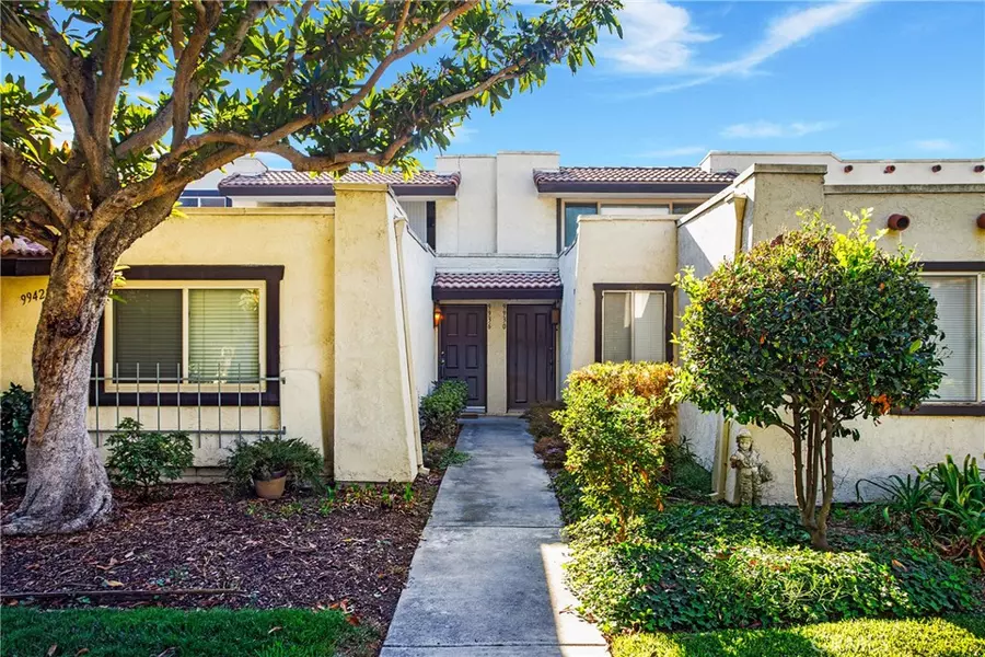 9936 Del Rio WAY #96, Cypress, CA 90630