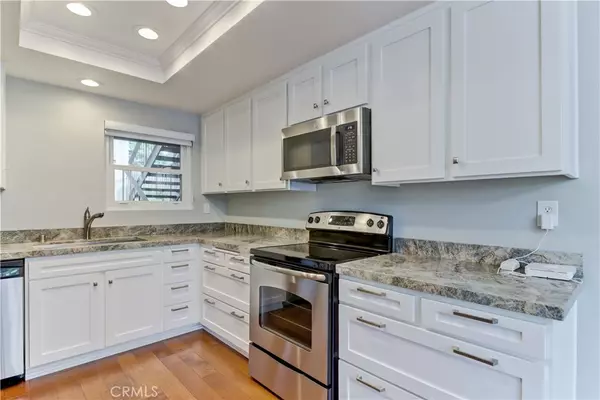 Laguna Woods, CA 92637,5362 ALGORROBO #D