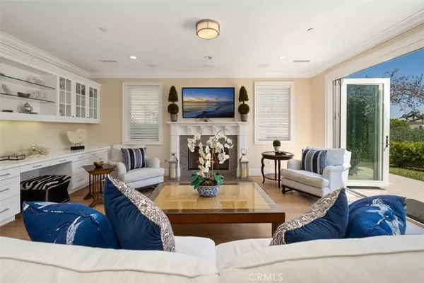 Newport Beach, CA 92660,4 Summer House LN