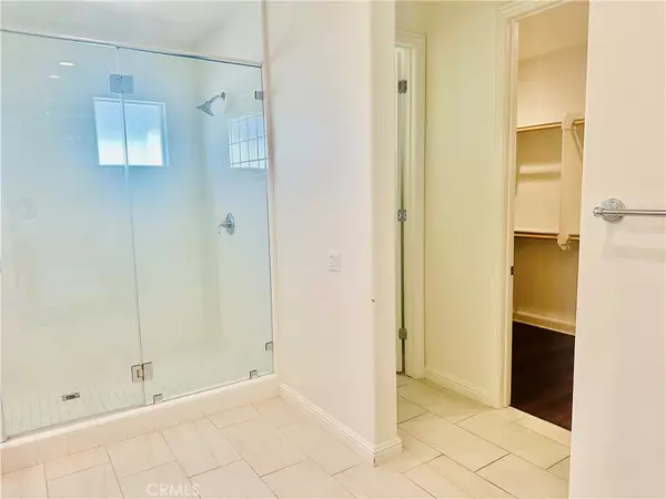 Lake Forest, CA 92630,105 Acadia CT
