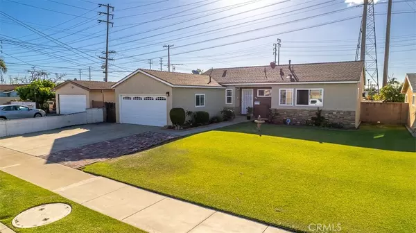Anaheim, CA 92801,605 N La Reina