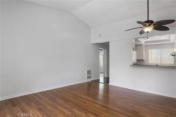 Mission Viejo, CA 92691,26302 Los Viveros #152D