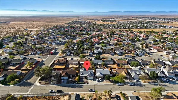 Rosamond, CA 93560,1148 Wrightwood