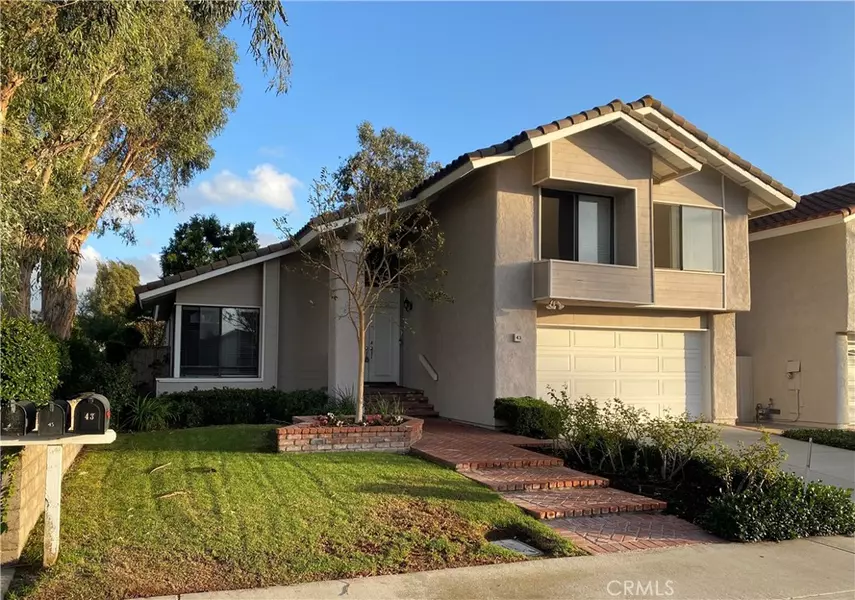 43 Fortuna E, Irvine, CA 92620