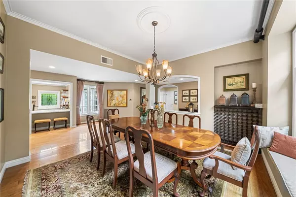 Huntington Beach, CA 92648,19305 Woodlands Drive