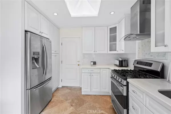 Irvine, CA 92612,75 Seton RD